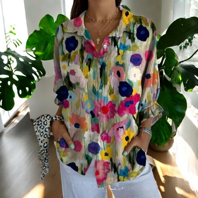 Kirsten - Timeless Floral Blouse