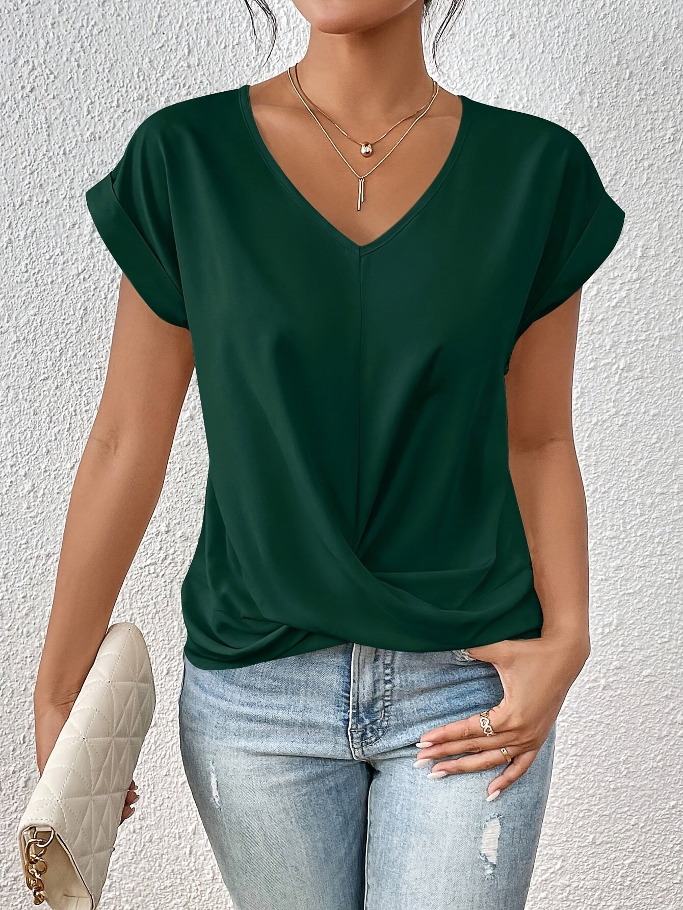 Cleo - Flattering Sweetheart T-Shirt