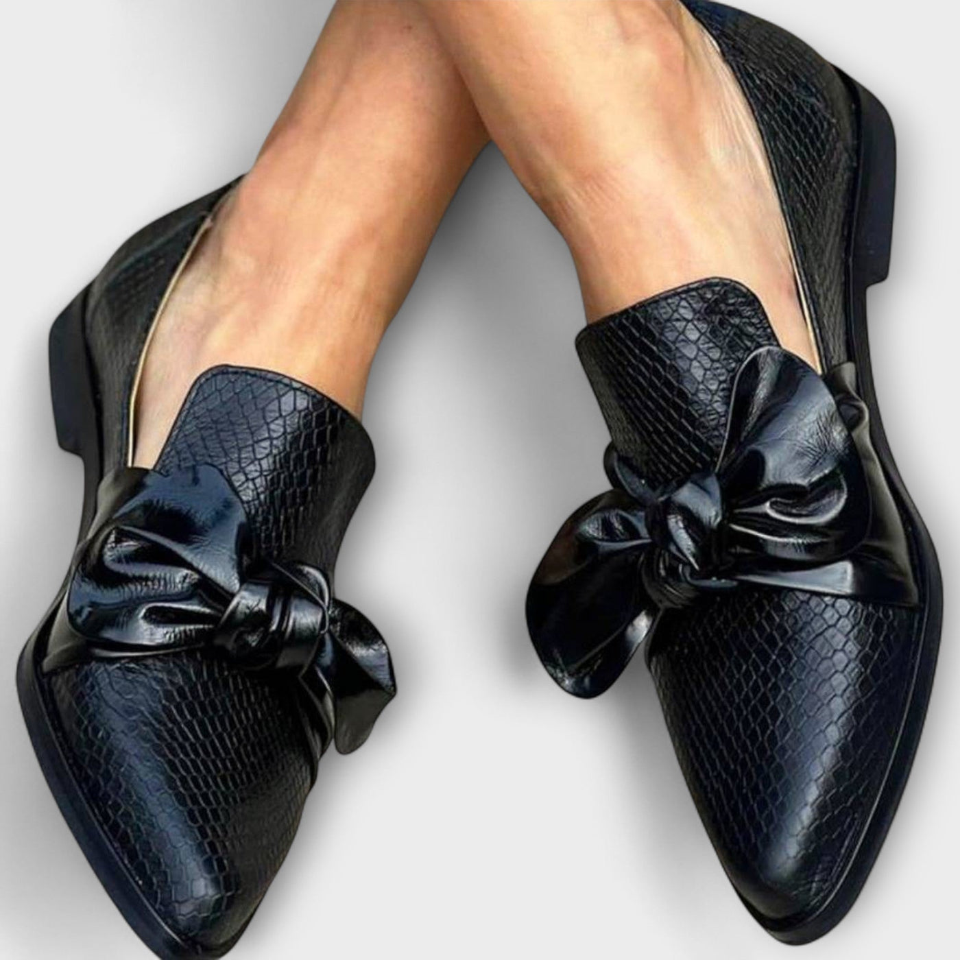 Oliana - Chic Bow Loafers