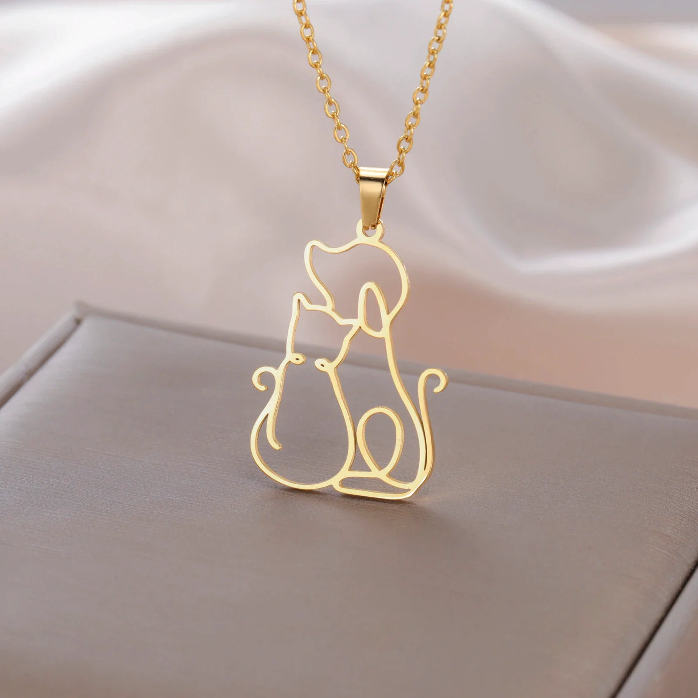 Pawtastic - Charming Pet Pendant Necklace