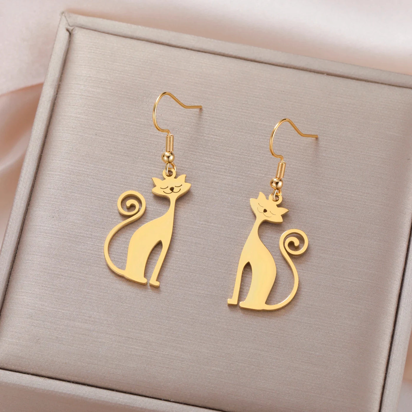 Kitty - Sassy Cat Lover Earrings